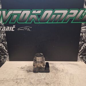 Toyota Yaris 2006 abs enota črpalka 445100D031