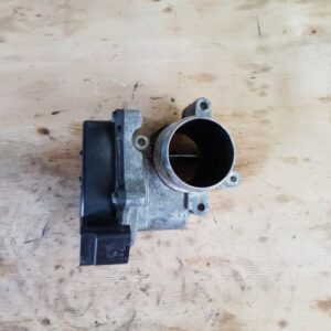 Volkswagen Passat 1.6 Tdi 77kW Dušilna Loputa