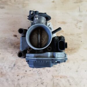 Volkswagen Passat 1.8 T Dušilna Loputa