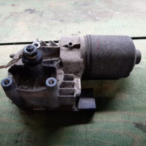 Volvo V50 motorček brisalca sprednji 0390241924