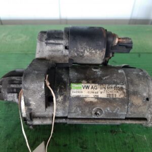 VW Crafter 2.5 TDI zaganjač 076911023B