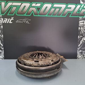 VW Golf 5 1.9 TDI 77 kW vztrajnik