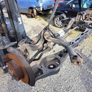 VW Golf 5 2005 zadnji most prema