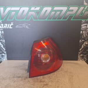 VW Golf 5 2007 zadnja desna luč 1K6945096N