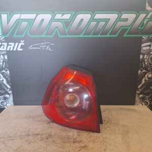 VW Golf 5 2007 zadnja leva luč 1K6945095N