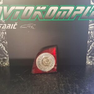 VW Golf 5 plus zadnja desna notranja luč 5m0945094j