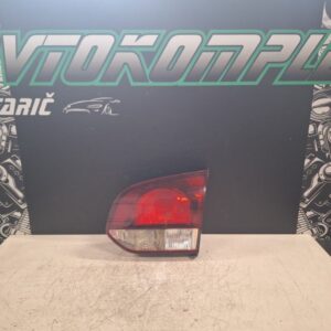 VW Golf 6 2011 zadnja desna notranja luč 5K0945094AA