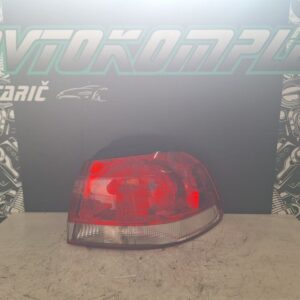 VW Golf 6 2012 zadnja desna luč 5K0945258