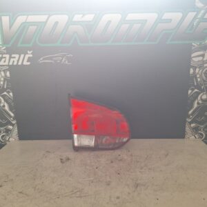 VW Golf 6 2012 zadnja leva notranja luč 5K0945093AD