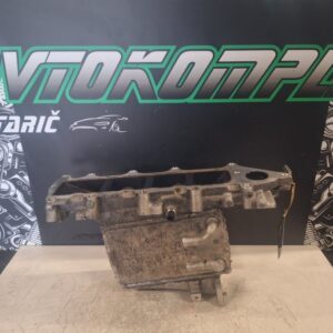 VW Golf 7 1.6tdi 85kw 2019 sesalni kolektor 04L129766AL