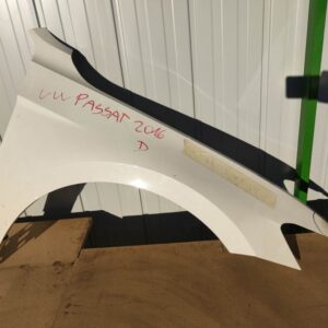 VW Passat 2017 desni blatnik