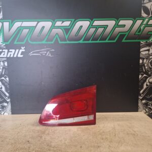 VW Passat B7 karavan 2012 zadnja desna luč notranja 3AF945094K