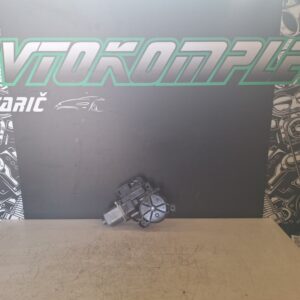 VW Polo 2009 - 2015 motorček stekla zadaj desno 6R0959812B