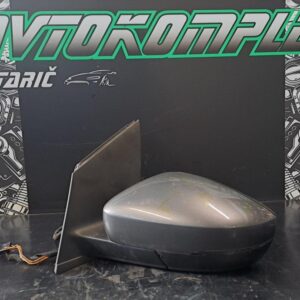 VW Polo 2010 levo ogledalo