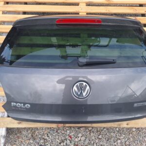 VW Polo 2012 prtljažna vrata prtljažnika