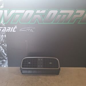 VW Polo V 6R 2009 - 2017 sredinski zračnik 6RF819728A