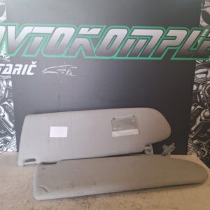 VW Transporter T5 2.5D 2006 senčnik 7H1857551B