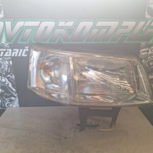 VW Transporter T5 2006 desni žaromet 7H1941016N