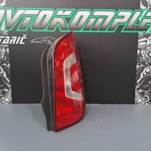 VW Up 2015 1.0 zadnja desna luč 1s0945096g