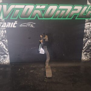 Citroen C4 Picasso 2016 1.6 HDi 73 KW Stopalka plina pedalo 9671433780