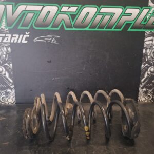 Fiat 500 L 2014 Zadnja vzmet