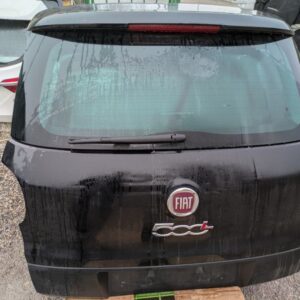 Fiat 500L 2014 pokrov prtljage prtljažna vrata
