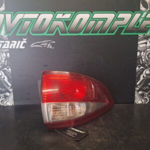 Ford C-Max 2014 Zadnja leva luč AM5113405