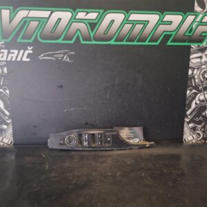 Hyundai i40 2011 Stikalo stekel 935703Z000