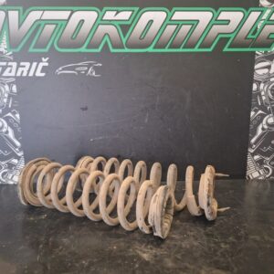 Hyundai i40 2013 Zadnja vzmet