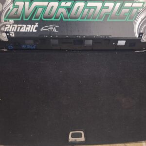 Mercedes B W246 2013 Dno prtljažnika A2466800542