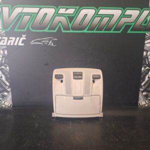 Mercedes B W246 2013 Notranja stropna luč A0009007800