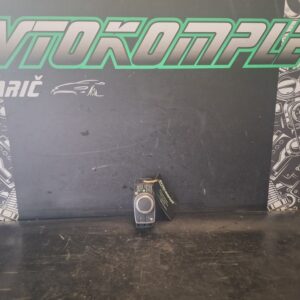 Mercedes B W246 2013 Stikalo tipka za radio A2469009802