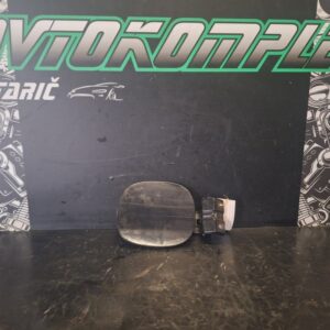 Mitsubishi Outlander 2008 Vratca pokrov rezervoarja goriva