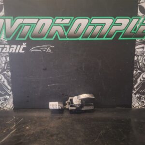 Nissan Qashqai 2012 Notranja kljuka ročka vrat zadaj desno