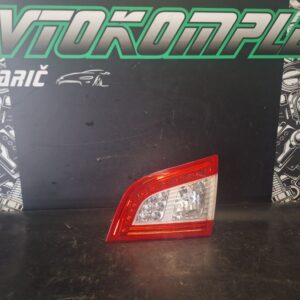 Peugeot 508 SW 2012 Zadnja desna notranja luč 9686780680