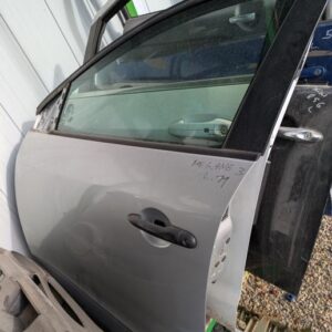 Renault Megane 3 sprednja leva vrata