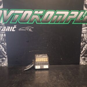 Renault Megane 4 Ohišje varovalk 241143738R