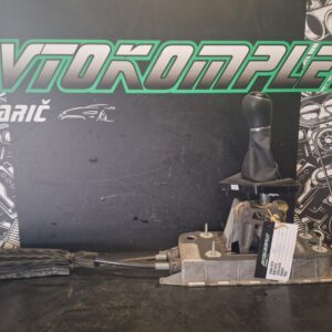 VW Caddy 2015 Ročica menjalnika 1T0711049BC