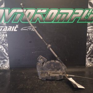 VW Caddy 2015 Sprednji desni zaklep ključavnica RH45340180