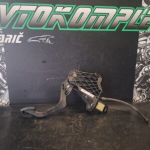 VW Caddy 2015 Stopalka Sklopke pedalo 1T1721059DJ