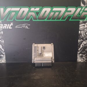 VW Golf 7 1.6 TDi 81 KW Motorni računalnik ECU 04L907445G