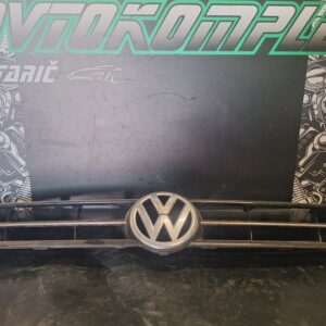 VW Polo 2013 1.2 51 KW Sprednja maska 6R0853651