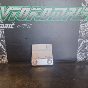 VW Golf 6 2008 1.6 Diesel 77 KW Stropna luč 1K0947133