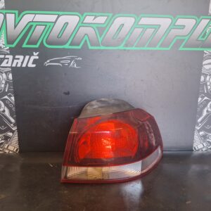 VW Golf 6 2008 Zadnja desna zunanja luč 5K0945096M