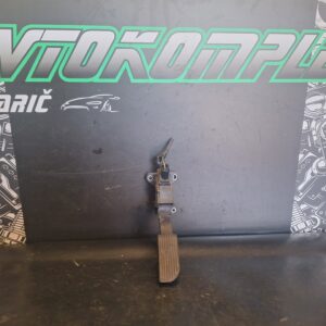 Toyota Aygo 2019 Stopalka plina pedalo 781100H040