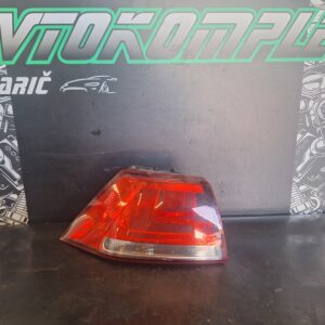 VW Golf 7 2015 Zadnja leva zunanja luč 5G0945095M