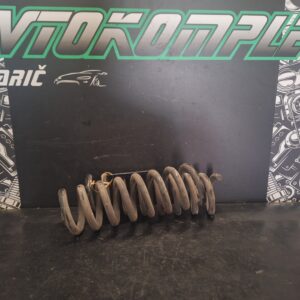 Mercedes C W204 2009 Zadnja vzmet