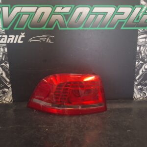 VW Passat B7 2014 Zadnja leva luč 3AF945309