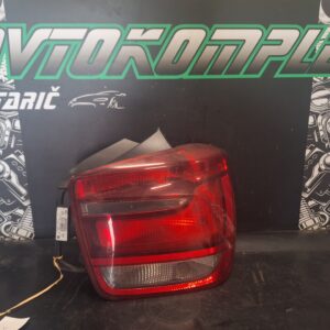BMW 1 F20 2013 Zadnja desna luč 90006569