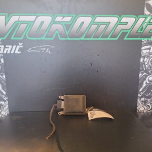 VW Passat B7 2014 Enota za pomoč pri menjavi voznega pasu 3AA907566D